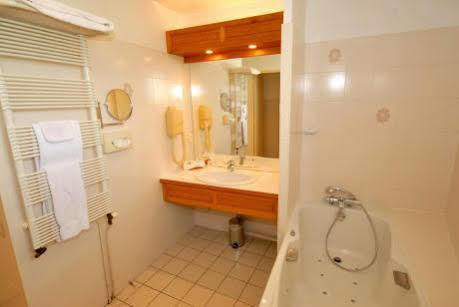 Chaumes-en-Brie Hotel La Chaum'Yerres المظهر الخارجي الصورة