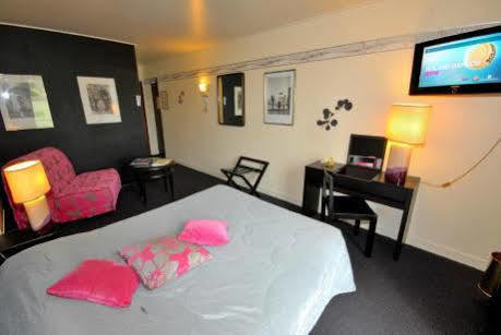 Chaumes-en-Brie Hotel La Chaum'Yerres المظهر الخارجي الصورة