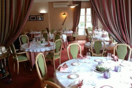 Chaumes-en-Brie Hotel La Chaum'Yerres المظهر الخارجي الصورة